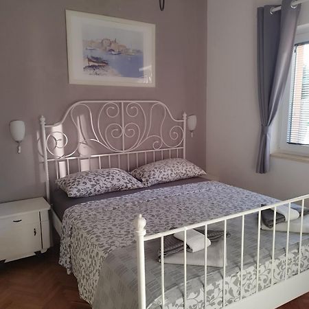Apartments Merlin Novigrad Istria Eksteriør billede